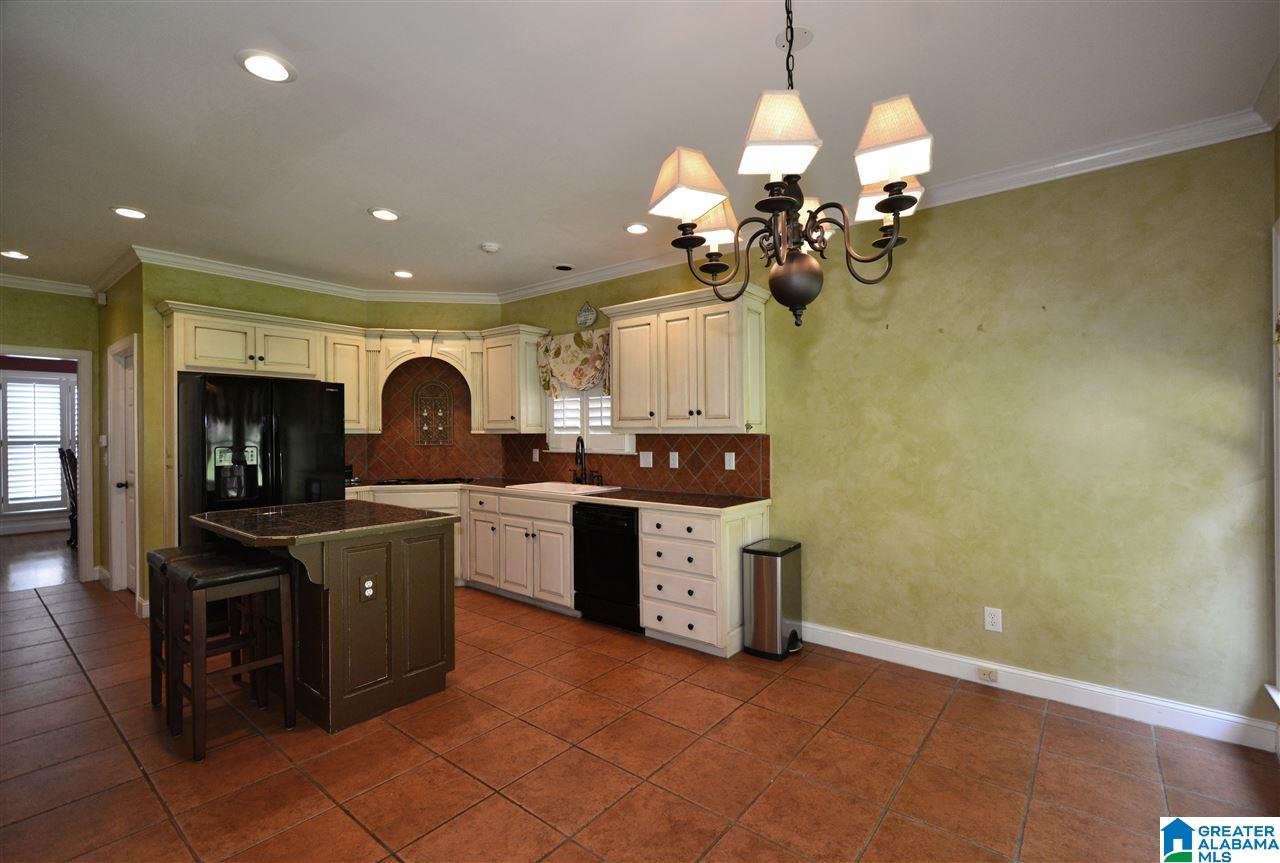 4024 Milner Way Hoover, AL 35242 - Photo 16 of 50