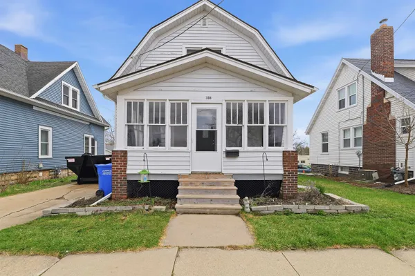 $219,900 | 338 North Ludington Street, Columbus, WI 53925