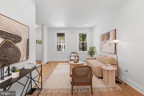 $899,000 | 432 Newton Place Northwest, Washington, DC 20010