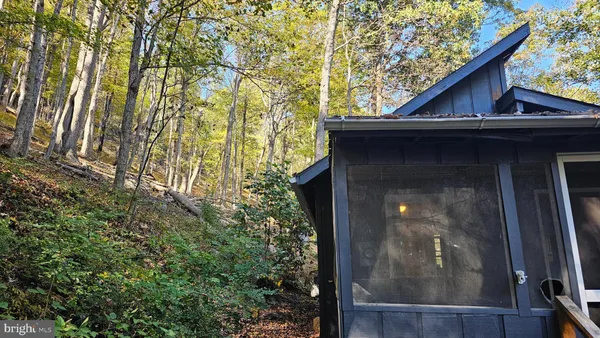 $225,000 | 1195 Warden Lake A B Drive, Wardensville, WV 26851