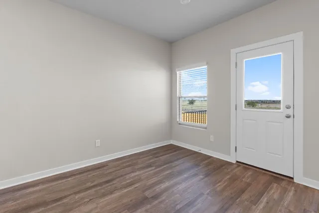 $350,390 | 200 Sleep Hollow, Jarrell, TX 76537