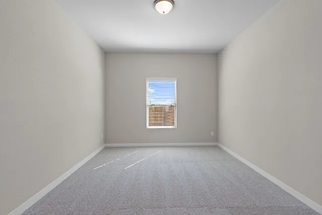 $350,390 | 200 Sleep Hollow, Jarrell, TX 76537