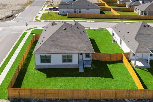 $350,390 | 200 Sleep Hollow, Jarrell, TX 76537