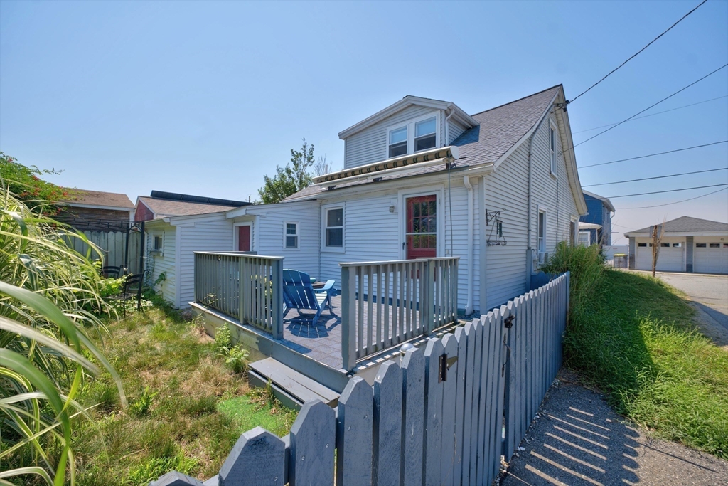 24 Ripley Street Somerset, MA 02725 - Photo 37 of 41