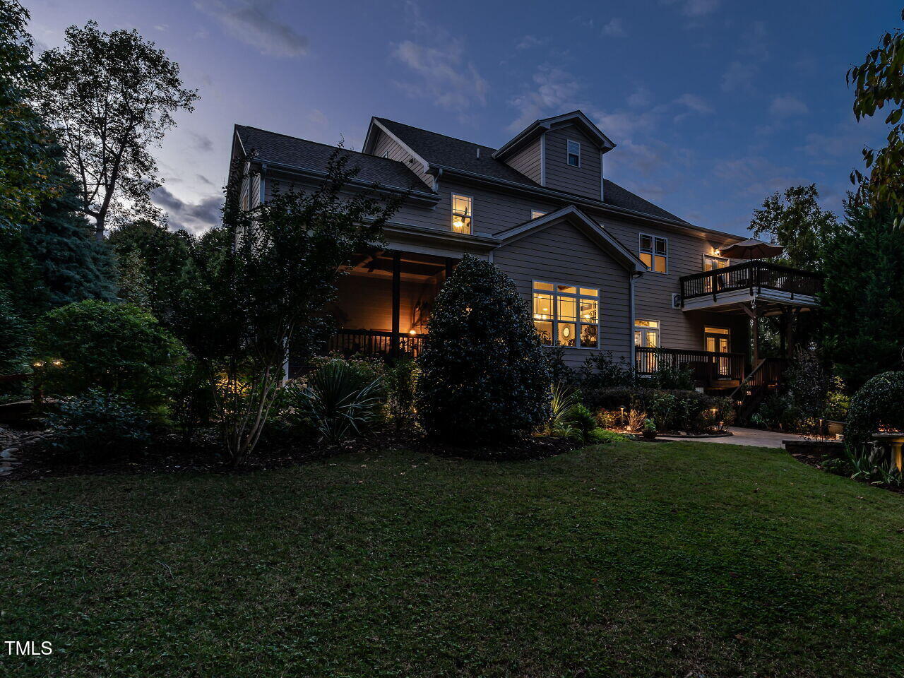 7312 Ridgeline Drive Raleigh, NC 27613 - Photo 67 of 83 a front view of a house with garden