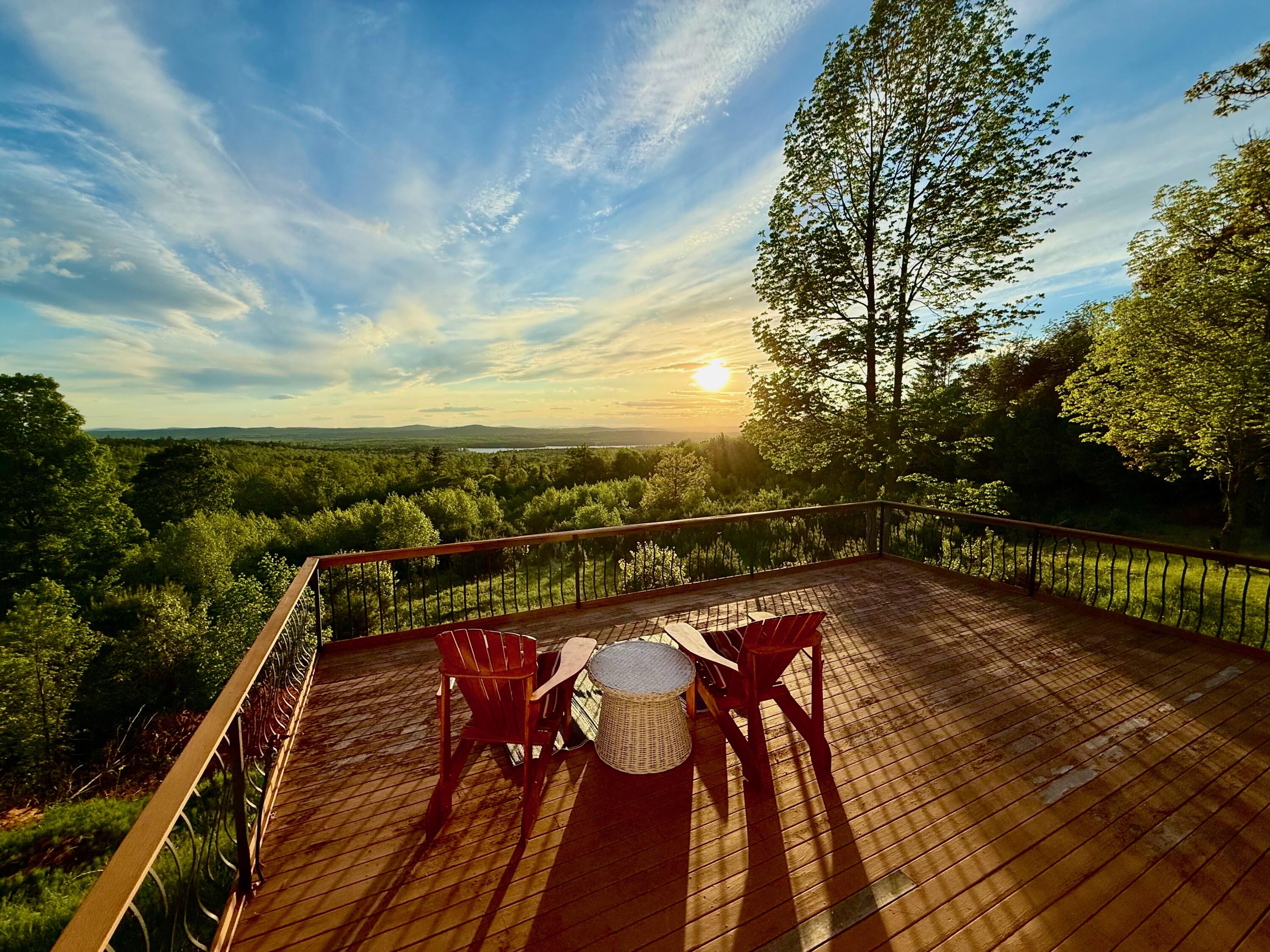 528 West Road Belgrade, ME 04917 - Photo 4 of 99 SUNSETS