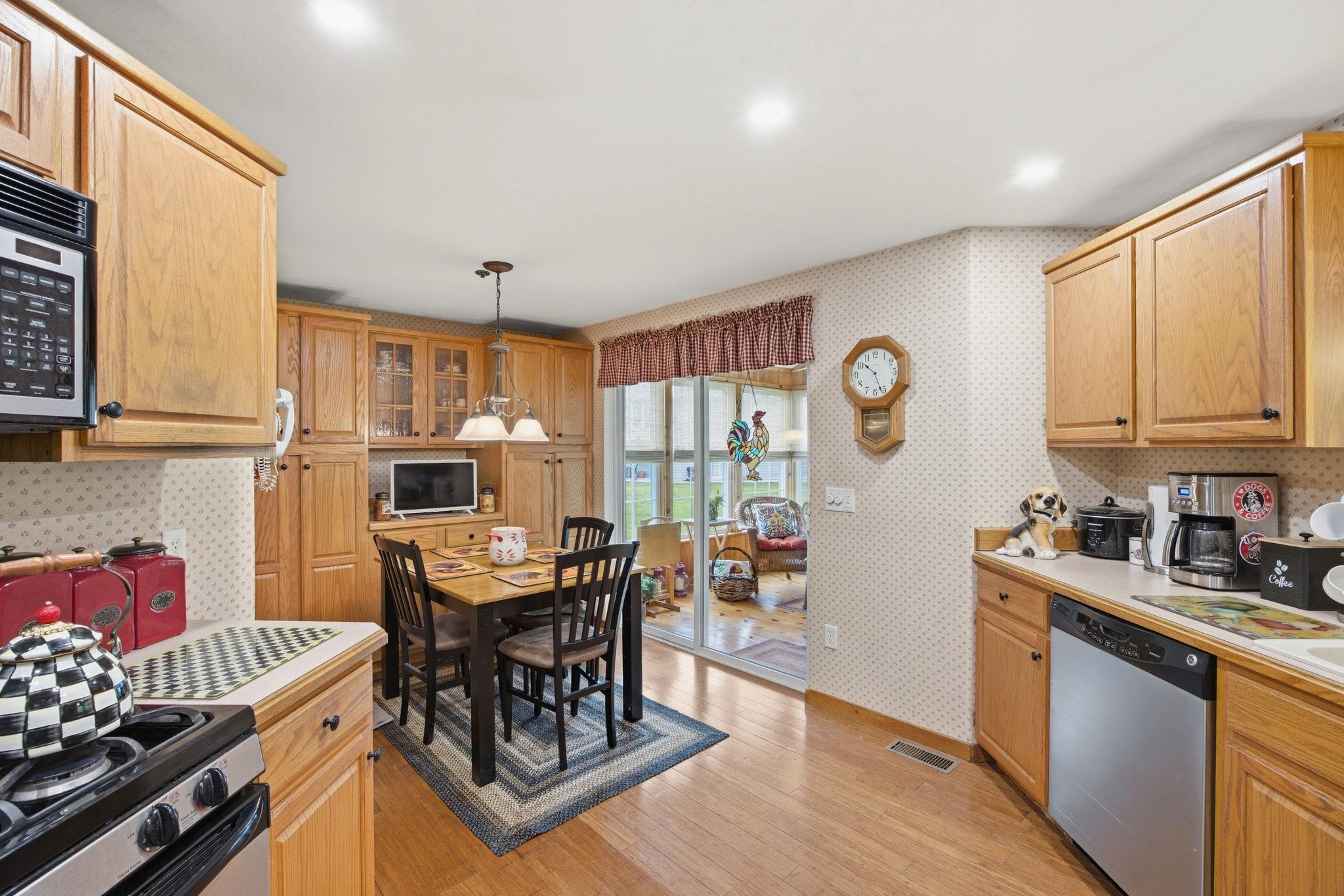 33 Centerview Road Atkinson, NH 03811 - Photo 13 of 27