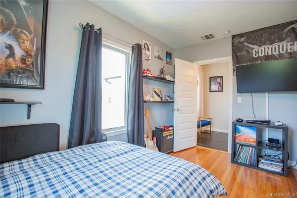 $2,198,000 | 165 West Walnut Street, Long Beach, NY 11561