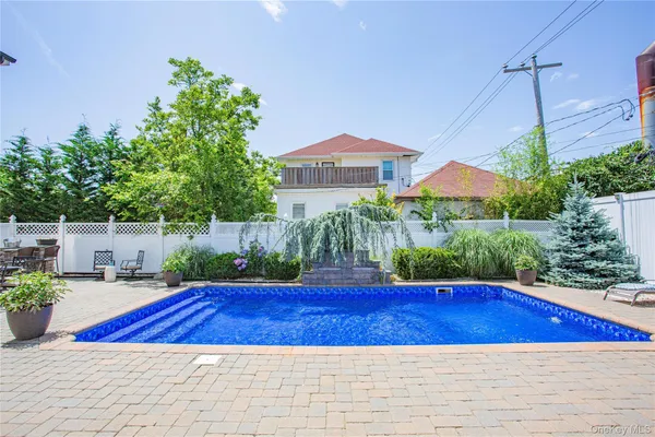 $2,198,000 | 165 West Walnut Street, Long Beach, NY 11561