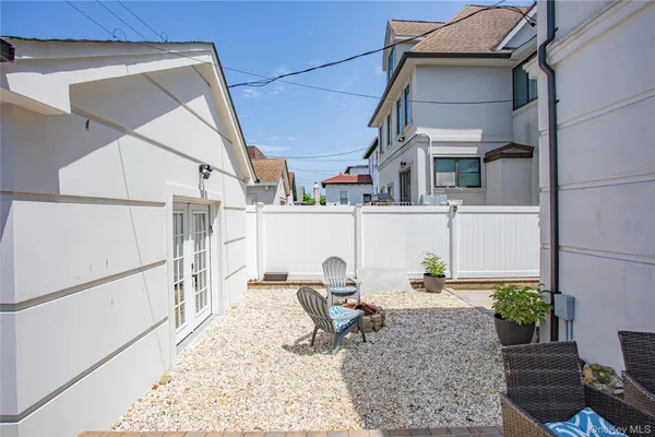 $2,198,000 | 165 West Walnut Street, Long Beach, NY 11561