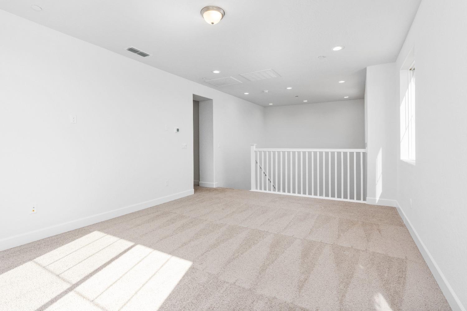 275 Huckleberry Road South Madera, CA 93636 - Photo 34 of 34 a view of an empty room