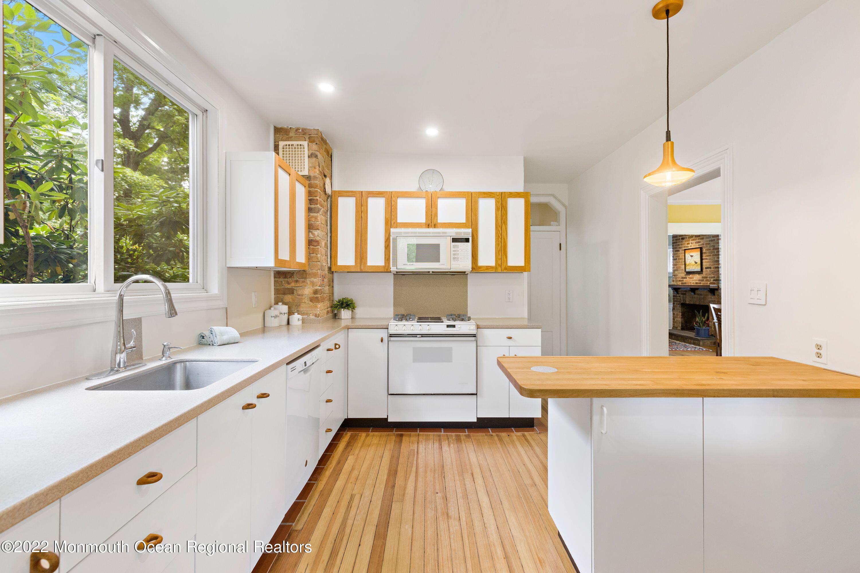 153 Carter Road Princeton, NJ 08540 - Photo 10 of 47 kfBrfaXg