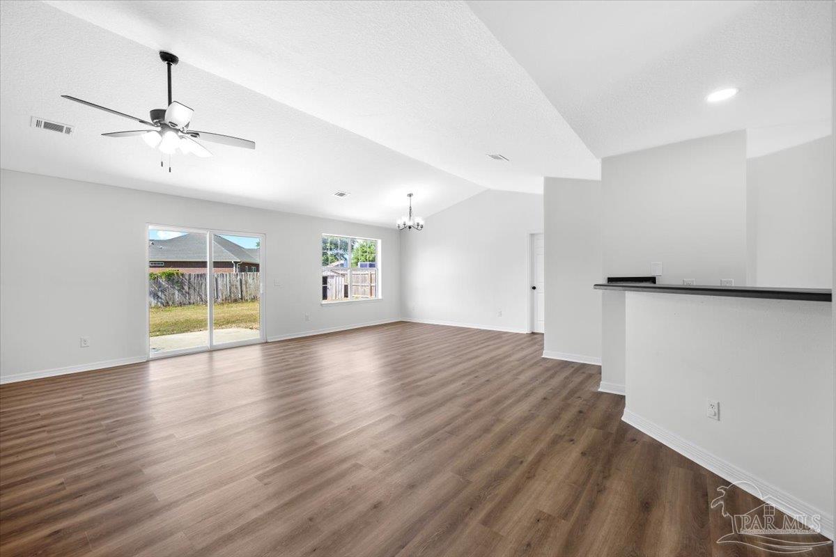 6914 Raburn Road Pensacola, FL 32526 - Photo 15 of 29