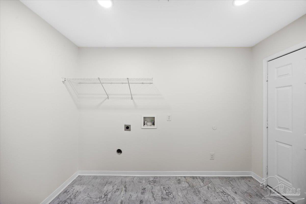 6914 Raburn Road Pensacola, FL 32526 - Photo 19 of 29