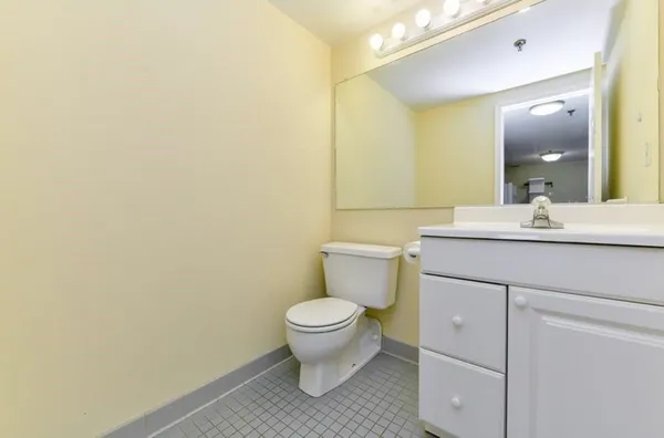 $3,100 | 15 North Beacon Street, Unit 612, Boston, MA 02134