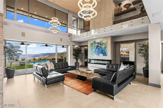 $4,800,000 | 1315 Alpine Drive, Boulder City, NV 89005