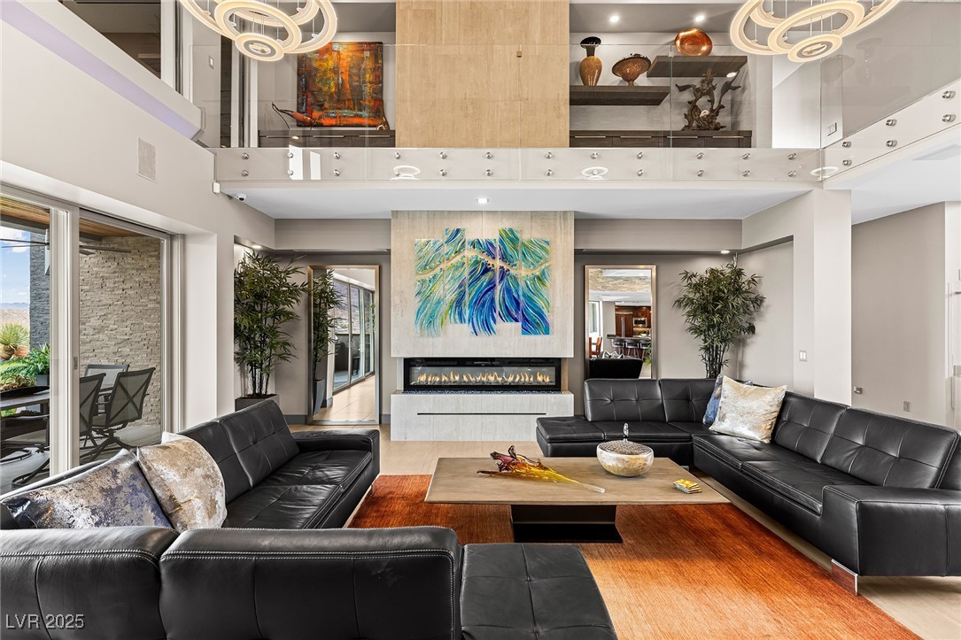 1315 Alpine Drive Boulder City, NV 89005 - Photo 26 of 99 Living Room