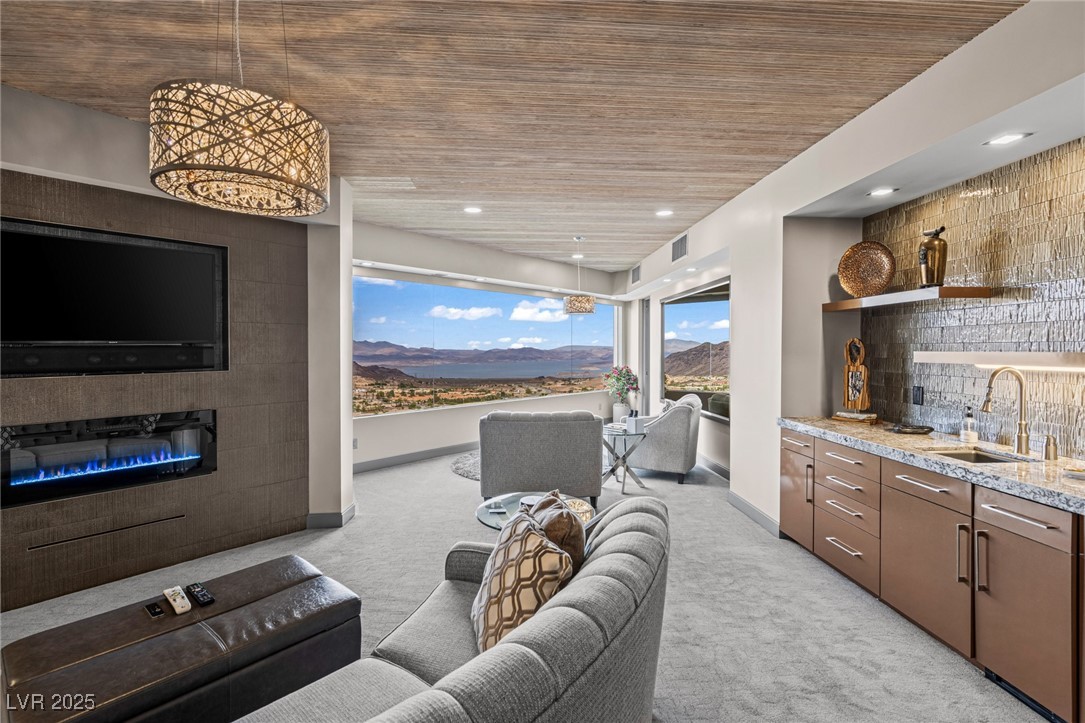 1315 Alpine Drive Boulder City, NV 89005 - Photo 44 of 99 Primary Bedroom