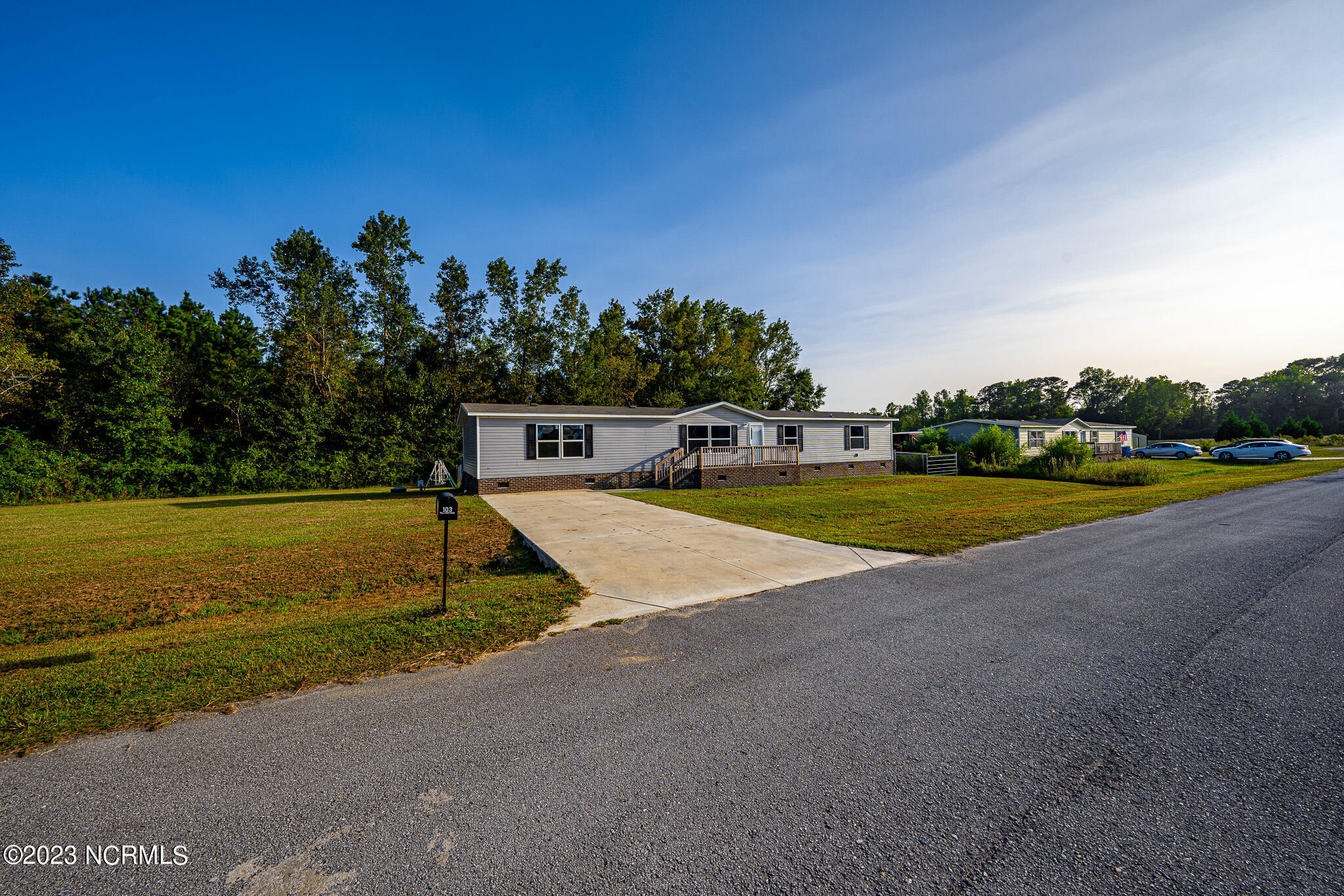 103 R&B Court Chinquapin, NC 28521 - Photo 27 of 28 DSC04159