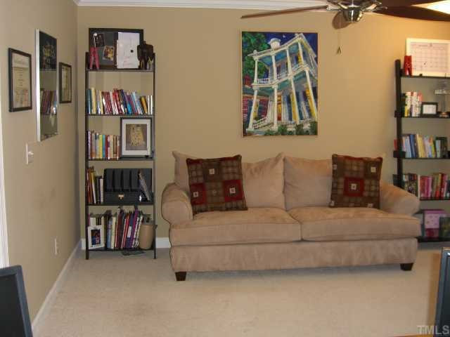 4905 Sorrento Court Raleigh, NC 27613 - Photo 8 of 12 Office/Study