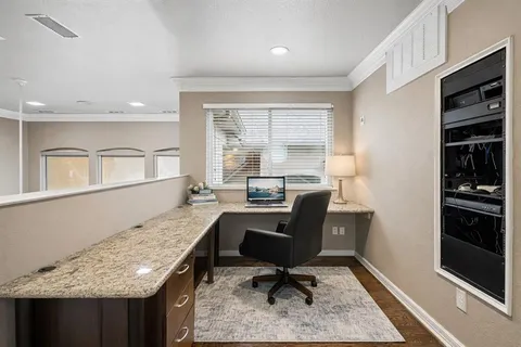$1,035,000 | 5604 Bent Creek Trail, Dallas, TX 75252