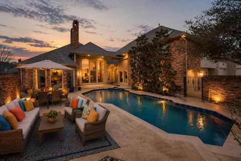 $1,035,000 | 5604 Bent Creek Trail, Dallas, TX 75252