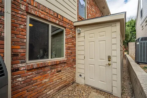 $1,050,000 | 5604 Bent Creek Trail, Dallas, TX 75252