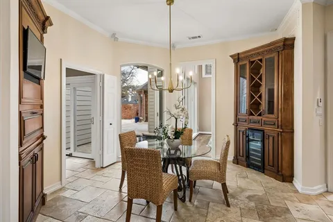 $1,050,000 | 5604 Bent Creek Trail, Dallas, TX 75252