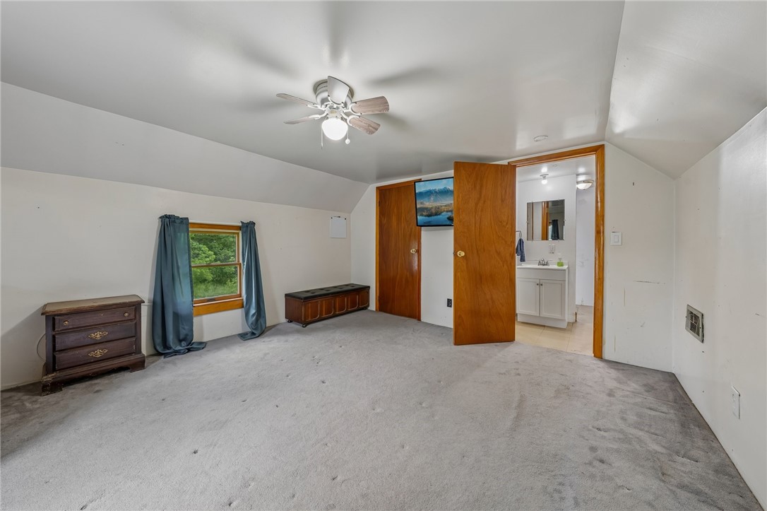 6328 Warboys Road Byron, NY 14422 - Photo 23 of 31 Primary Bedroom