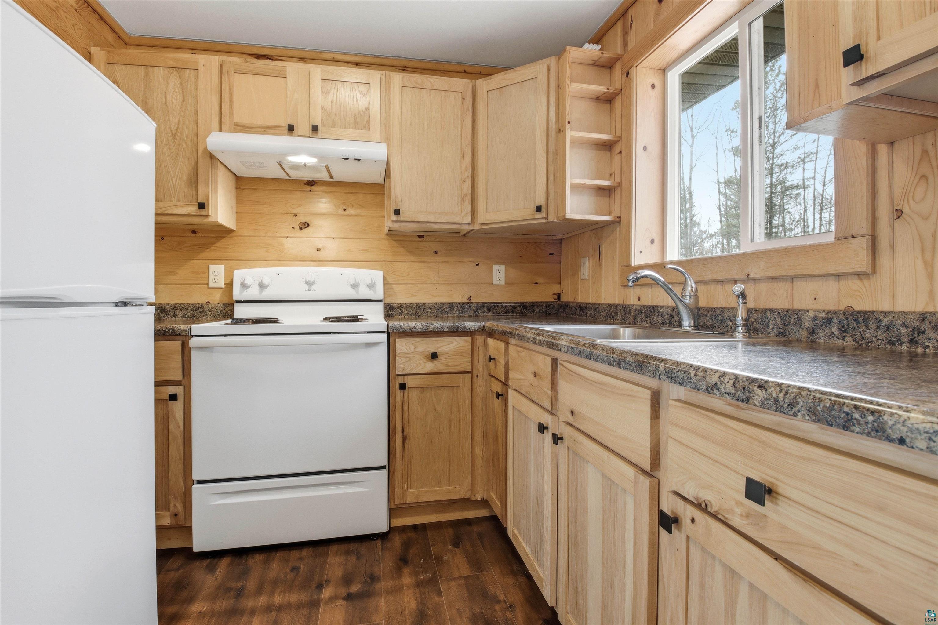 5714 North Mutters Road Stone Lake, WI 54876 - Photo 11 of 39