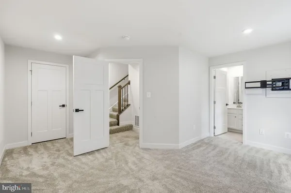 $624,990 | 18091 Red Cedar Road, Dumfries, VA 22026