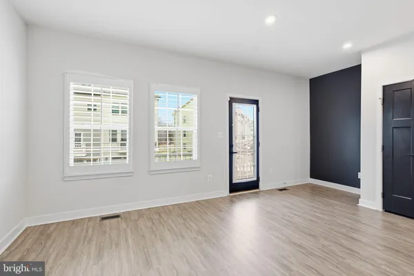 $624,990 | 18091 Red Cedar Road, Dumfries, VA 22026