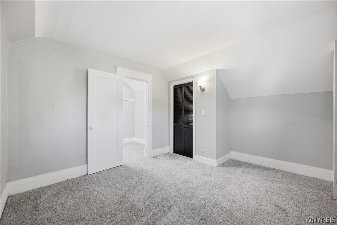 216 Sanders Road Buffalo, NY 14216 - Photo 22 of 34