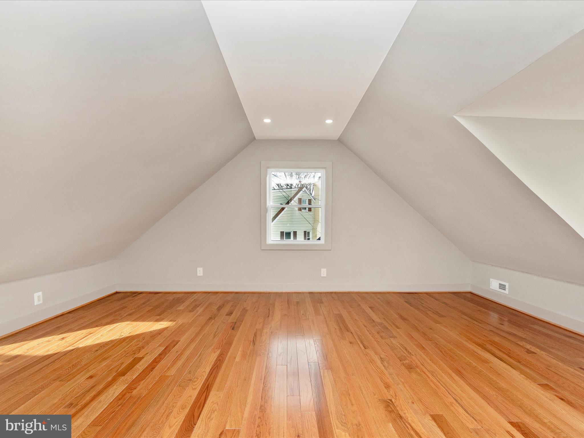 503 Stirling Road Silver Spring, MD 20901 - Photo 28 of 56 IMG_7884