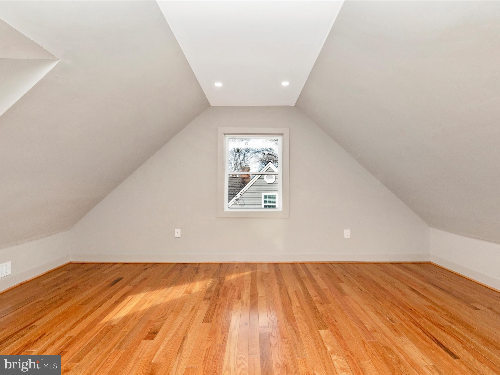 503 Stirling Road Silver Spring, MD 20901 - Photo 31 of 56 IMG_7899