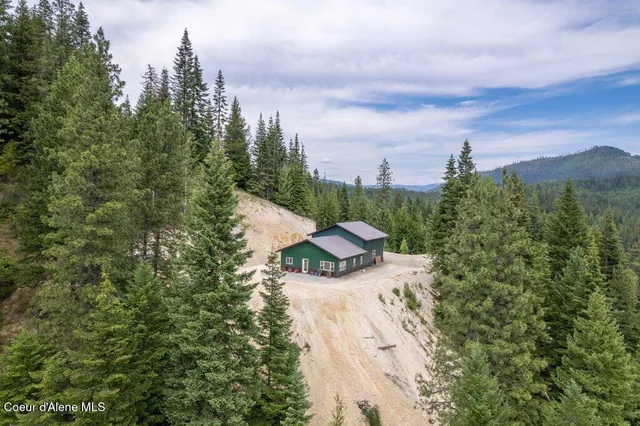 $535,000 | 155 Hammer Lane, Kingston, ID 83839