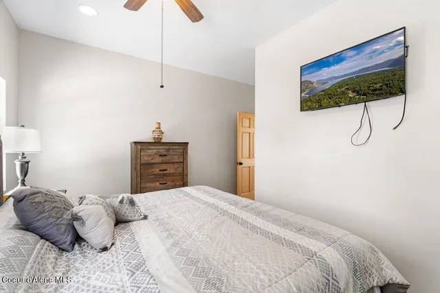 $535,000 | 155 Hammer Lane, Kingston, ID 83839