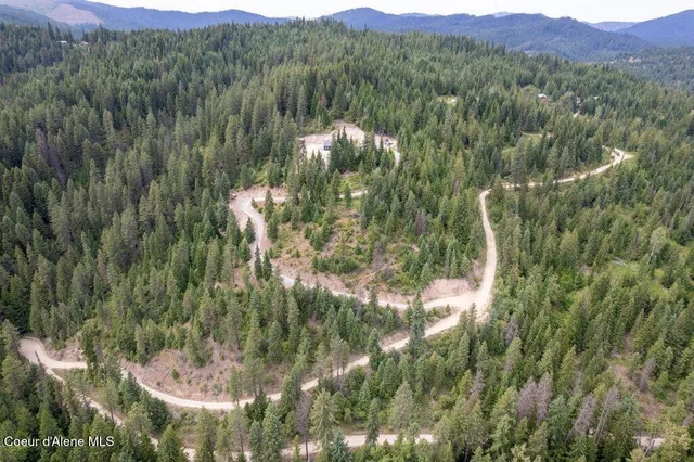 $535,000 | 155 Hammer Lane, Kingston, ID 83839