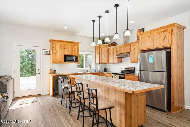 $535,000 | 155 Hammer Lane, Kingston, ID 83839