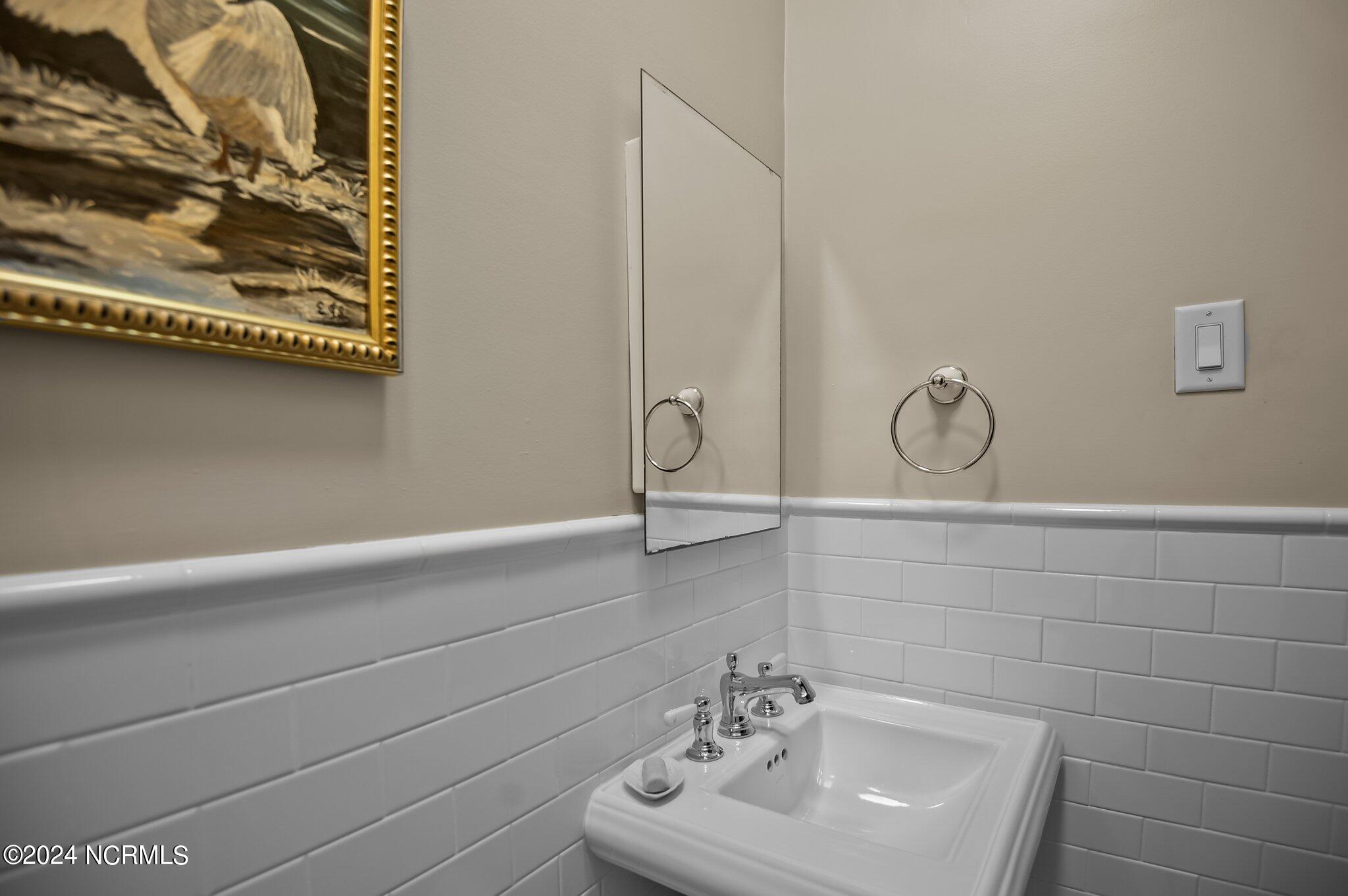 1005 W Road Kinston, NC 28501 - Photo 54 of 85 41-web-or-mls-_DSC1101