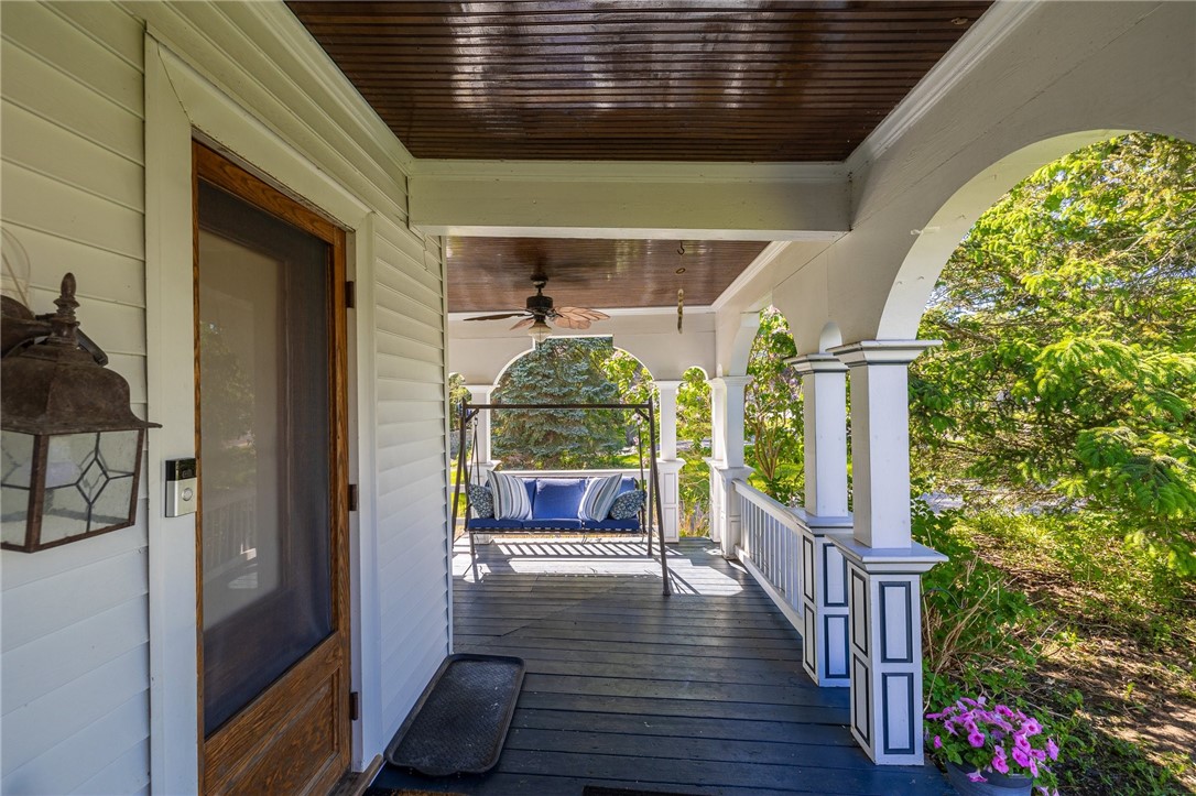 471 Ridge Road Webster, NY 14580 - Photo 4 of 30