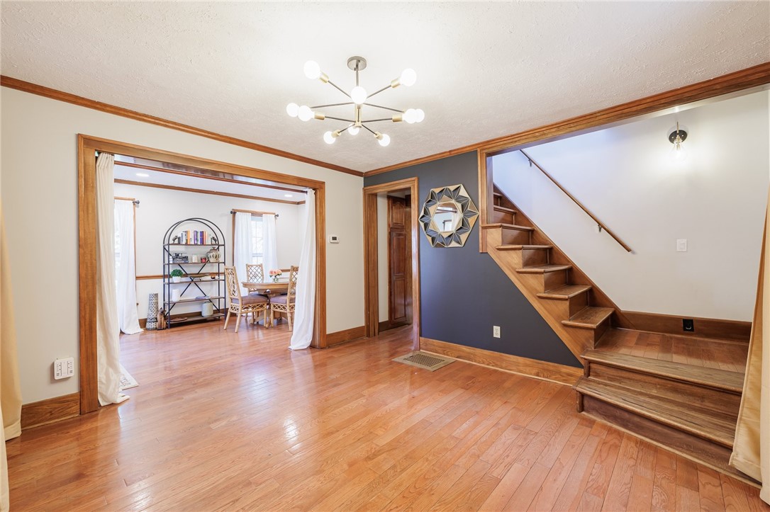 471 Ridge Road Webster, NY 14580 - Photo 7 of 30