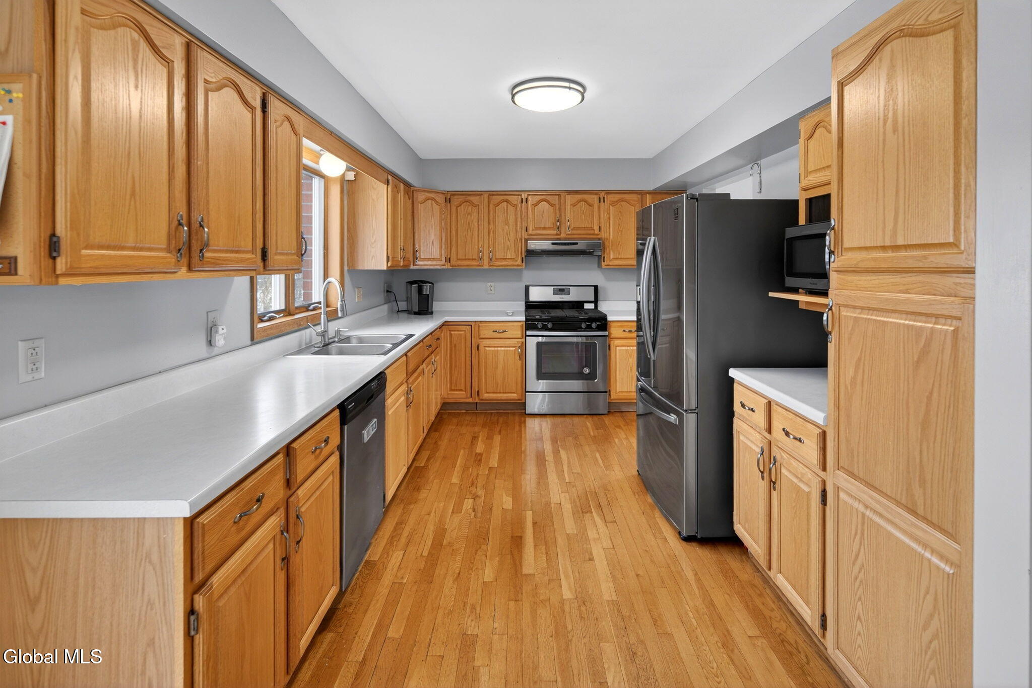 1005 New Scotland Road Albany, NY 12208 - Photo 11 of 50 Interior 10