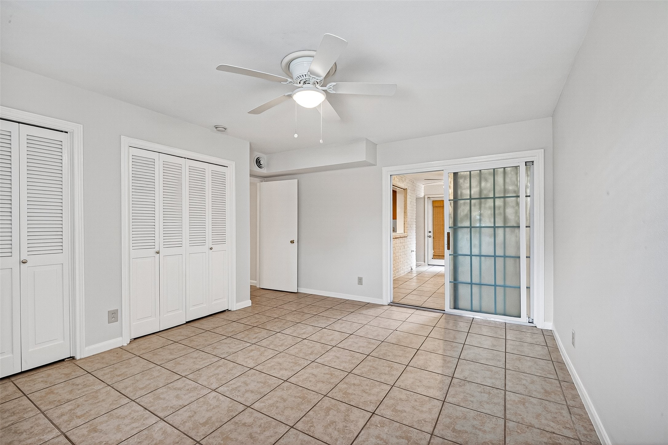 6315 Crab Orchard Road, Unit 9 Houston, TX 77057 - Photo 14 of 24