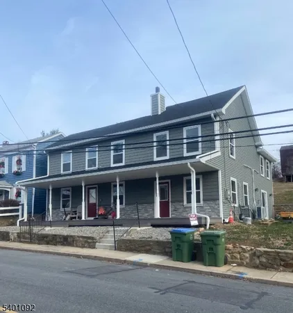 $2,000 | 116 Washington Street, Stewartsville, NJ 08886