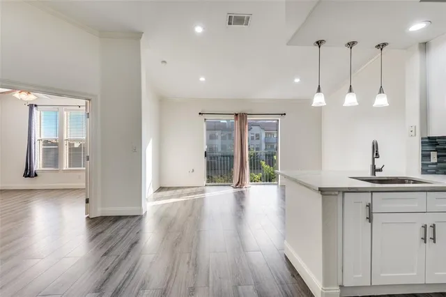 $340,000 | 330 Las Colinas Boulevard East, Unit 466, Irving, TX 75039