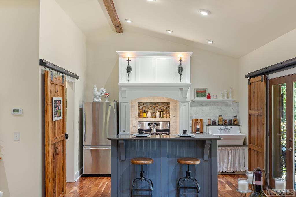 162 Genes Road Franklin, NC 28734 - Photo 12 of 37 Gallery Image 12