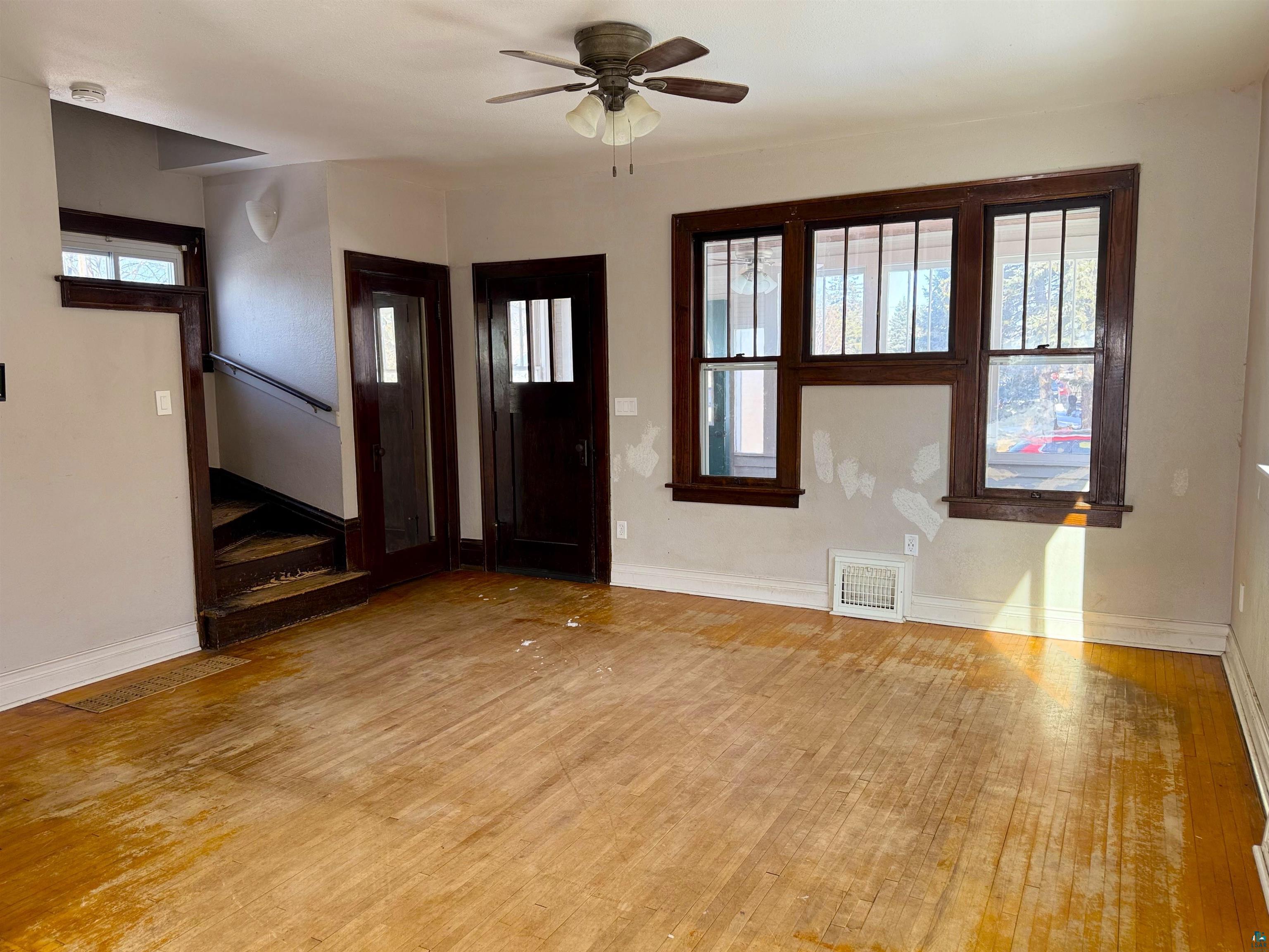 644 North 22nd Street Superior, WI 54880 - Photo 2 of 18