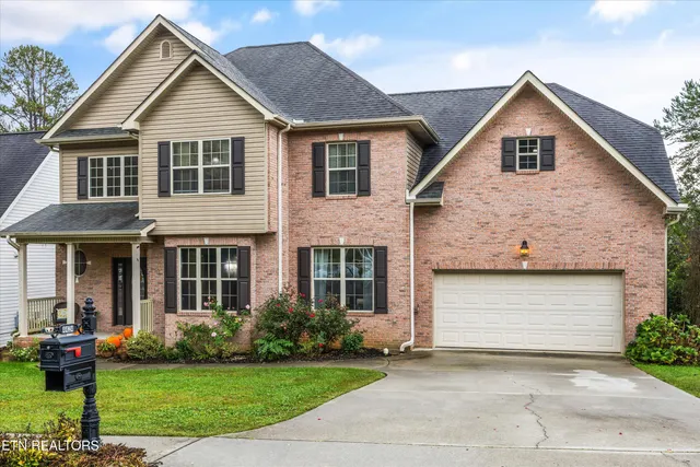 $575,000 | 4424 Platinum Drive, Knoxville, TN 37938
