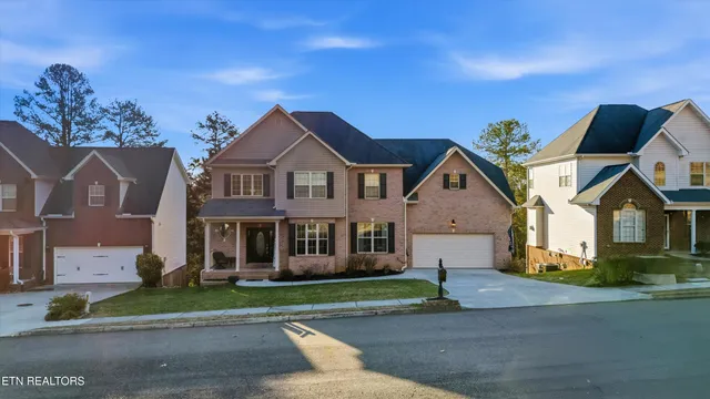 $565,000 | 4424 Platinum Drive, Knoxville, TN 37938